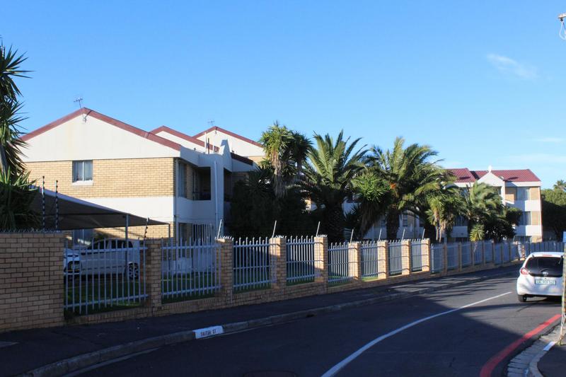 1 Bedroom Property for Sale in Churchill Estate Western Cape